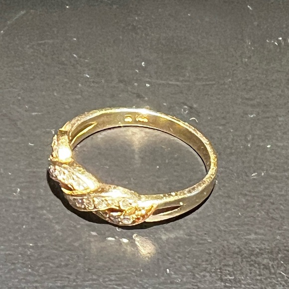 14K Diamonds Elegant Gold Braided Ring size 6.5-7 - Picture 3 of 10